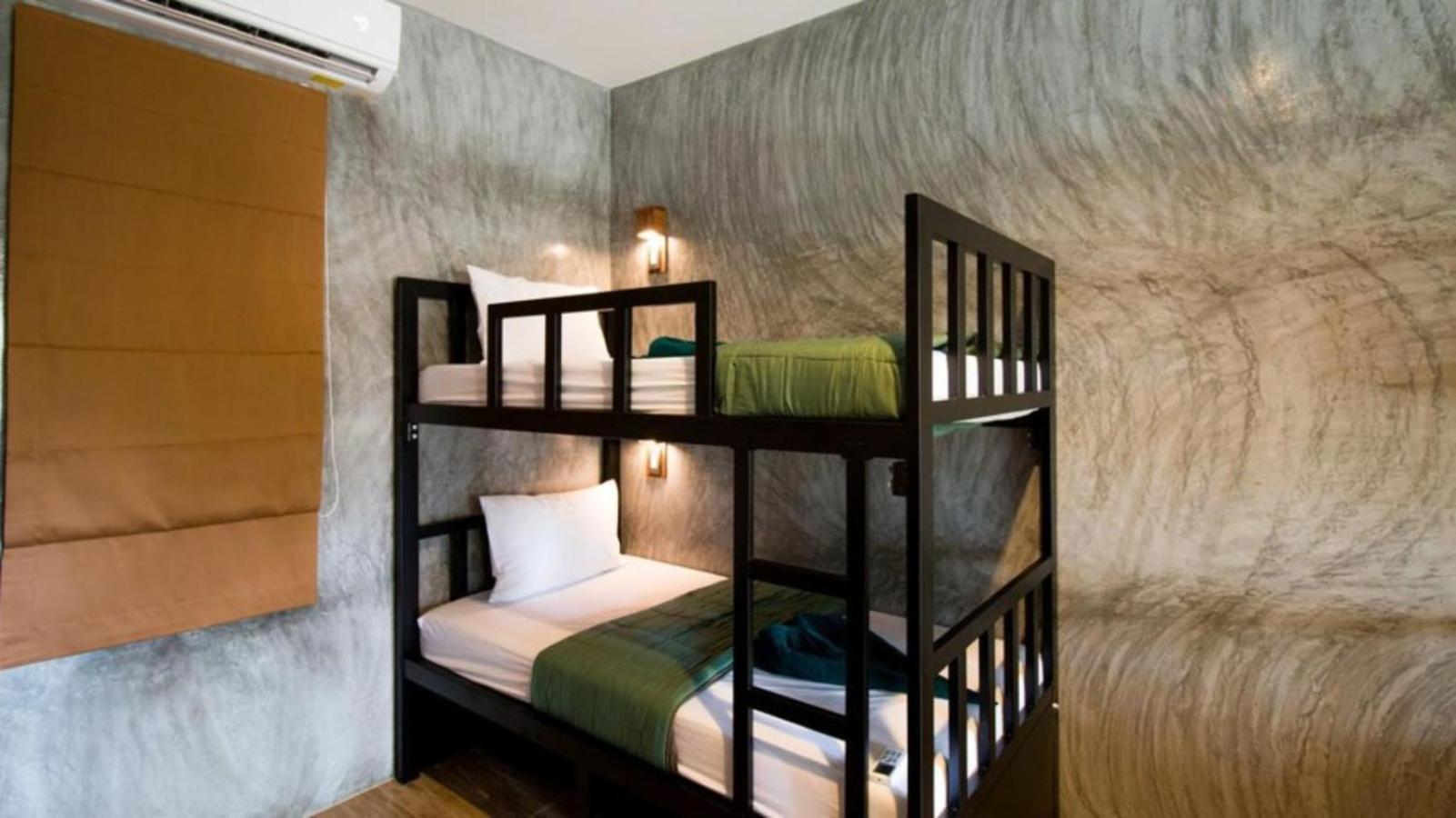 Blanco Hostel Lanta 18 To 35 Koh Lanta Ngoại thất bức ảnh